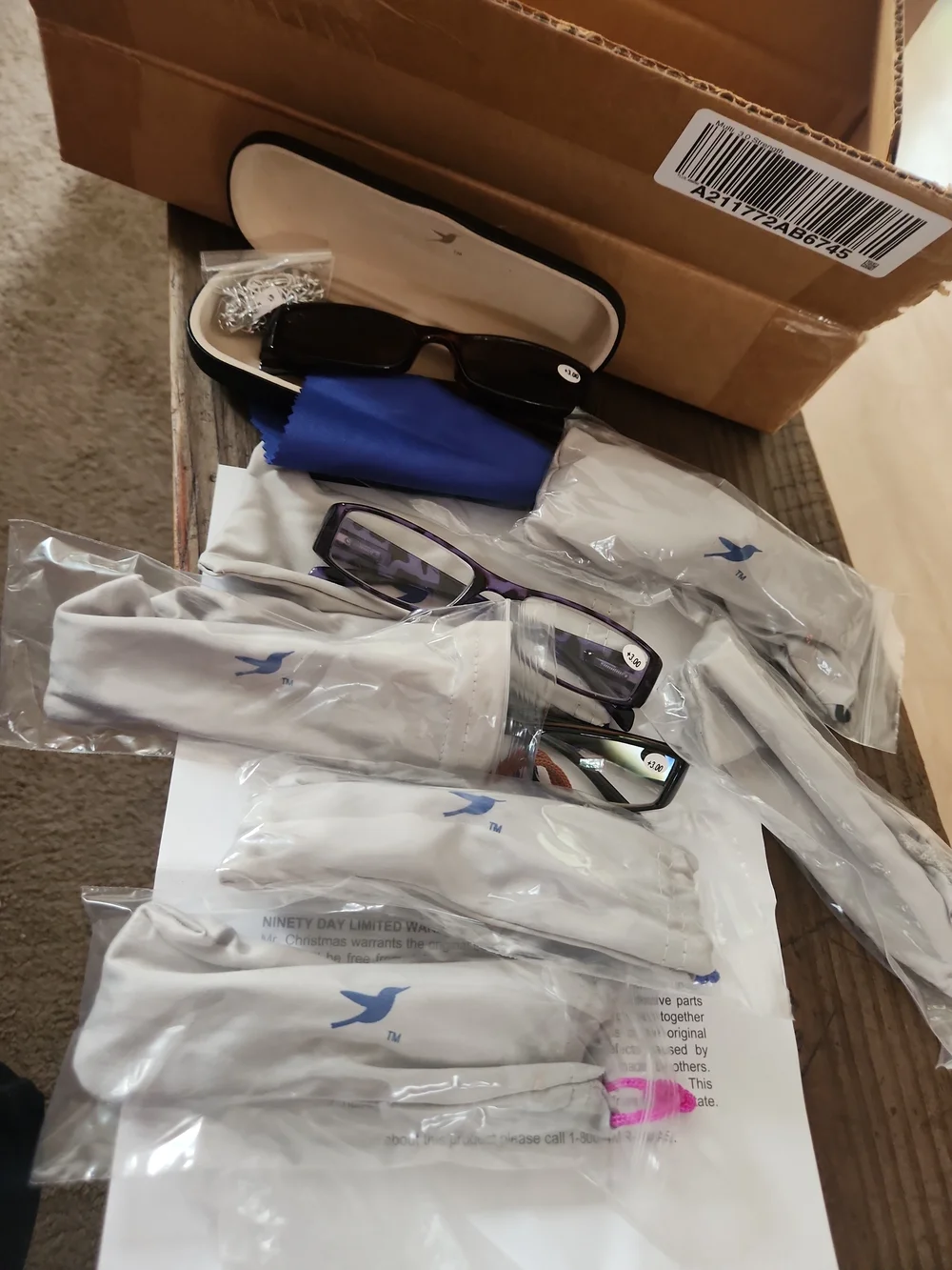 Hummingbird Set Of 6 Reading Glasses 3.0 with Carry Pouches